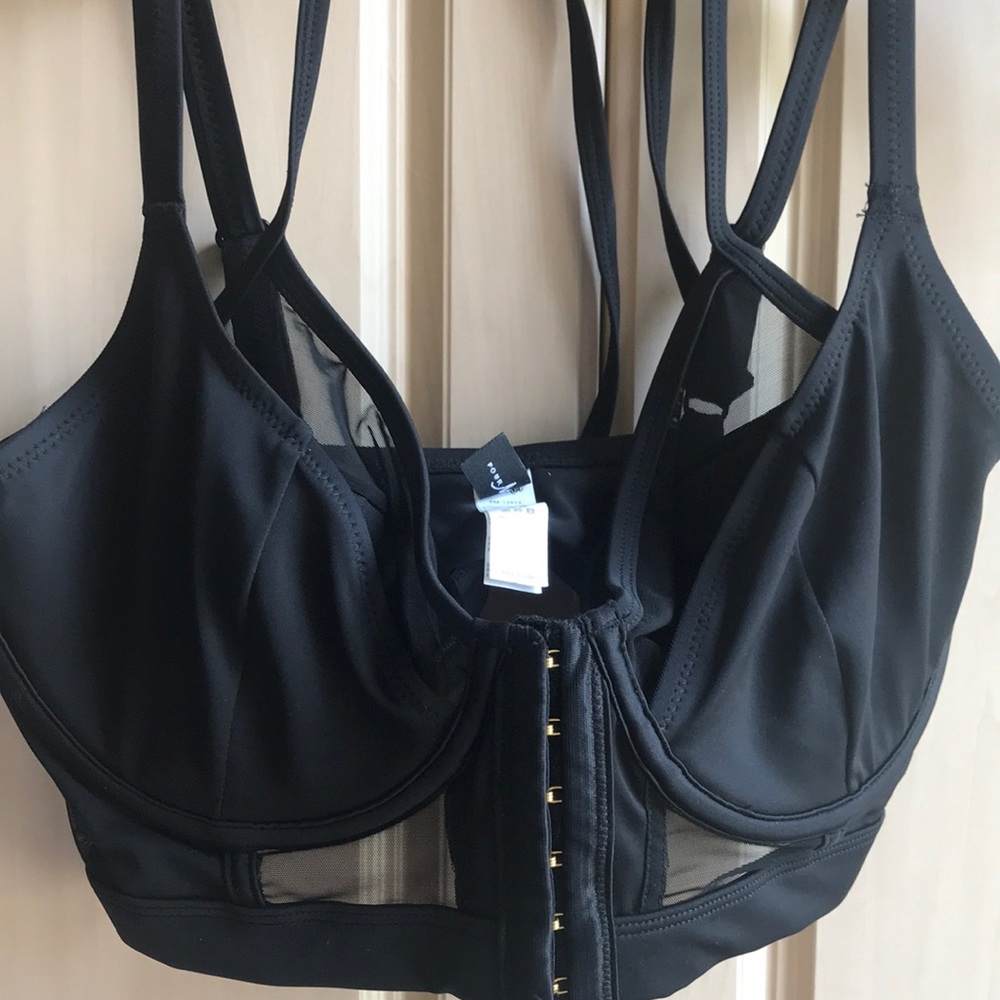 Bikini top No tags never worn. Sexy and supportive. Halter strap tie behind neck - Picture 3 of 11